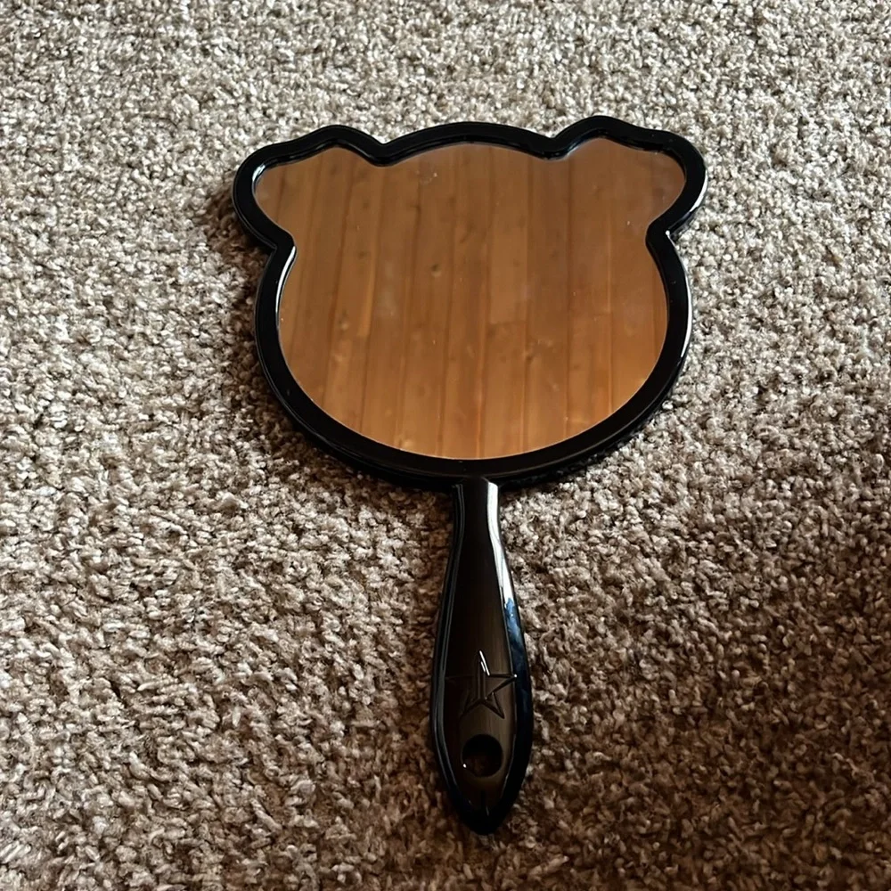 Jeffree Star Gray/Black Pig-Shaped Hand Mirror